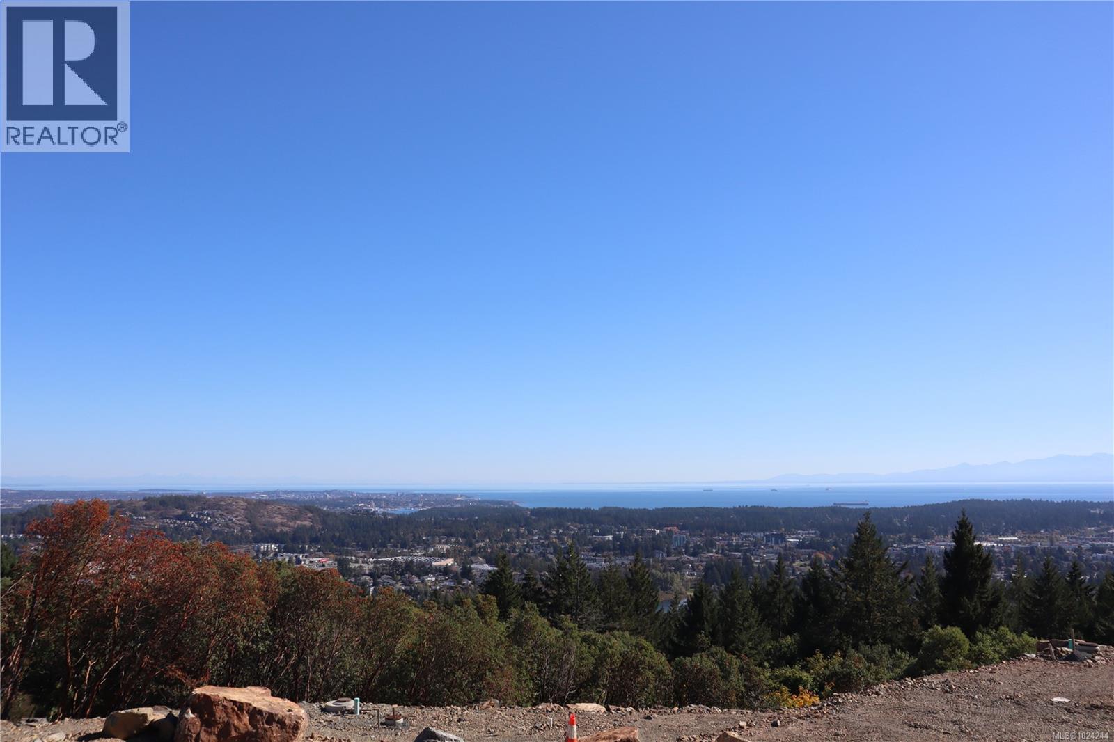  1448 Grand Forest Close, Langford