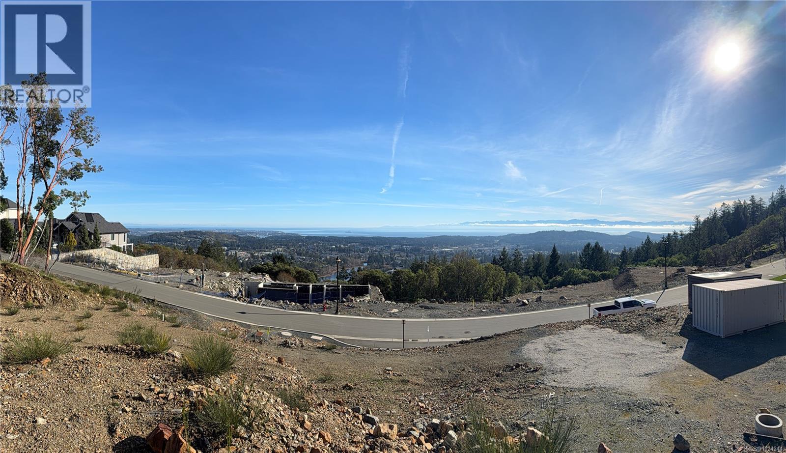  1448 Grand Forest Close, Langford