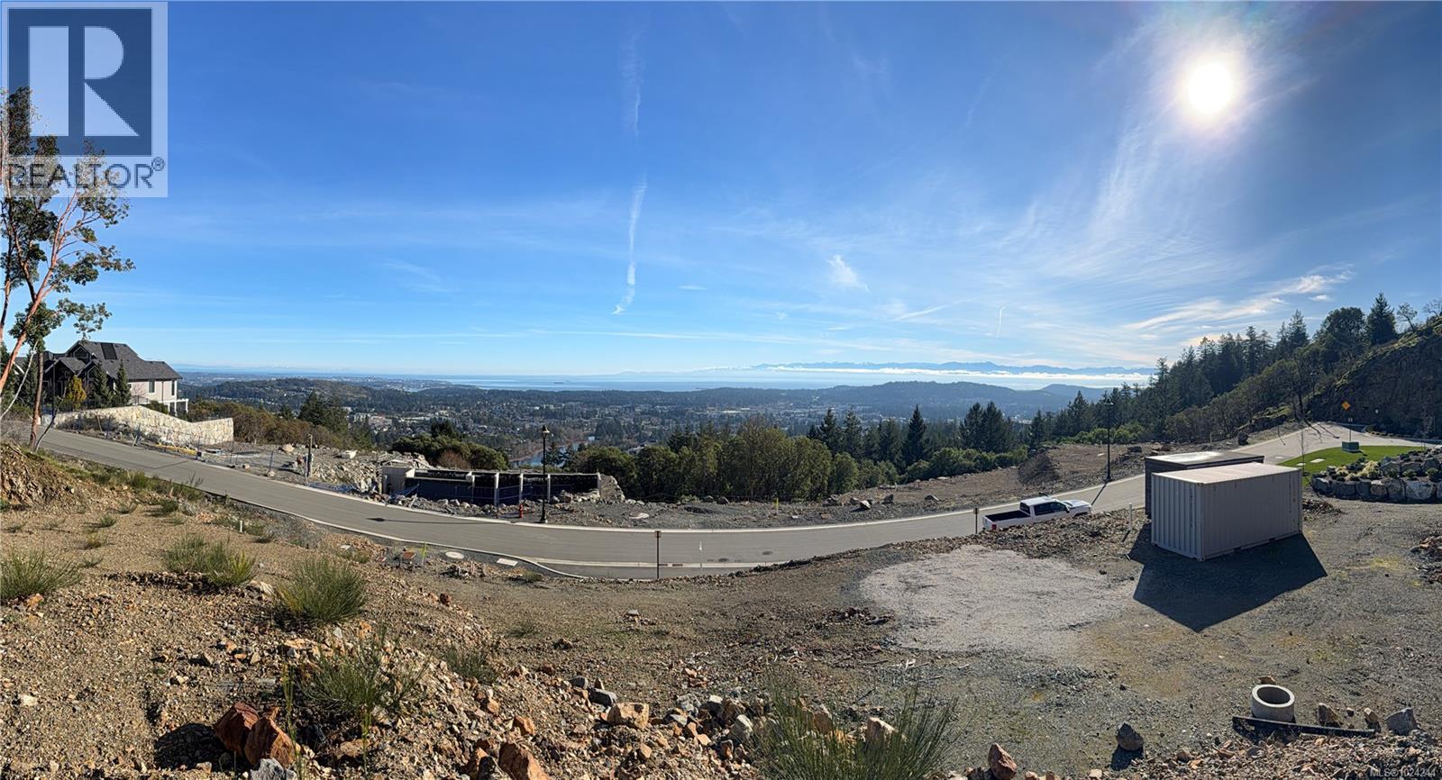  1448 Grand Forest Close, Langford