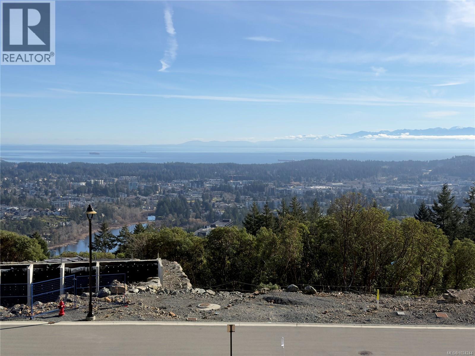  1448 Grand Forest Close, Langford