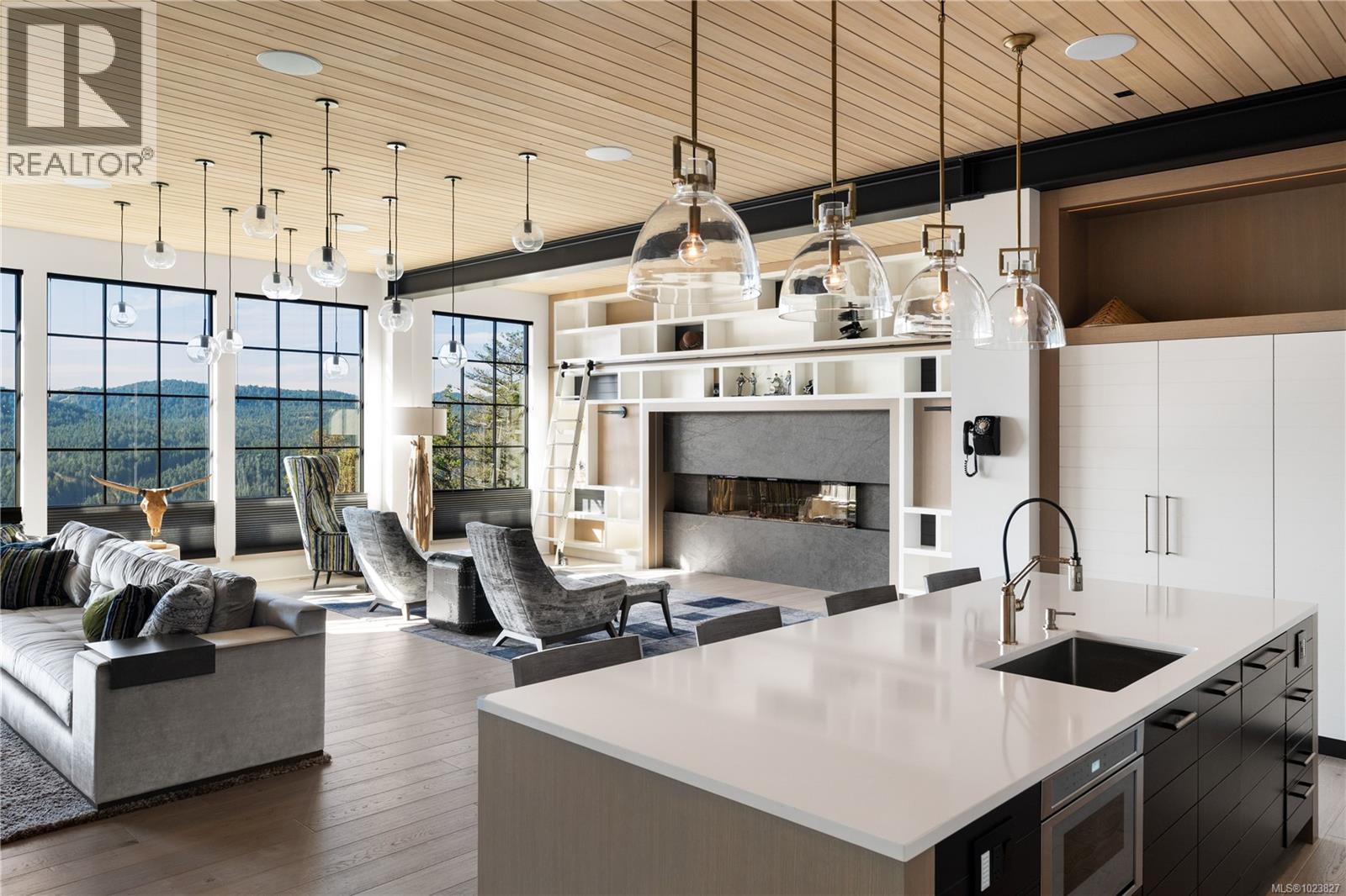  1424 Pinehurst Place, Langford