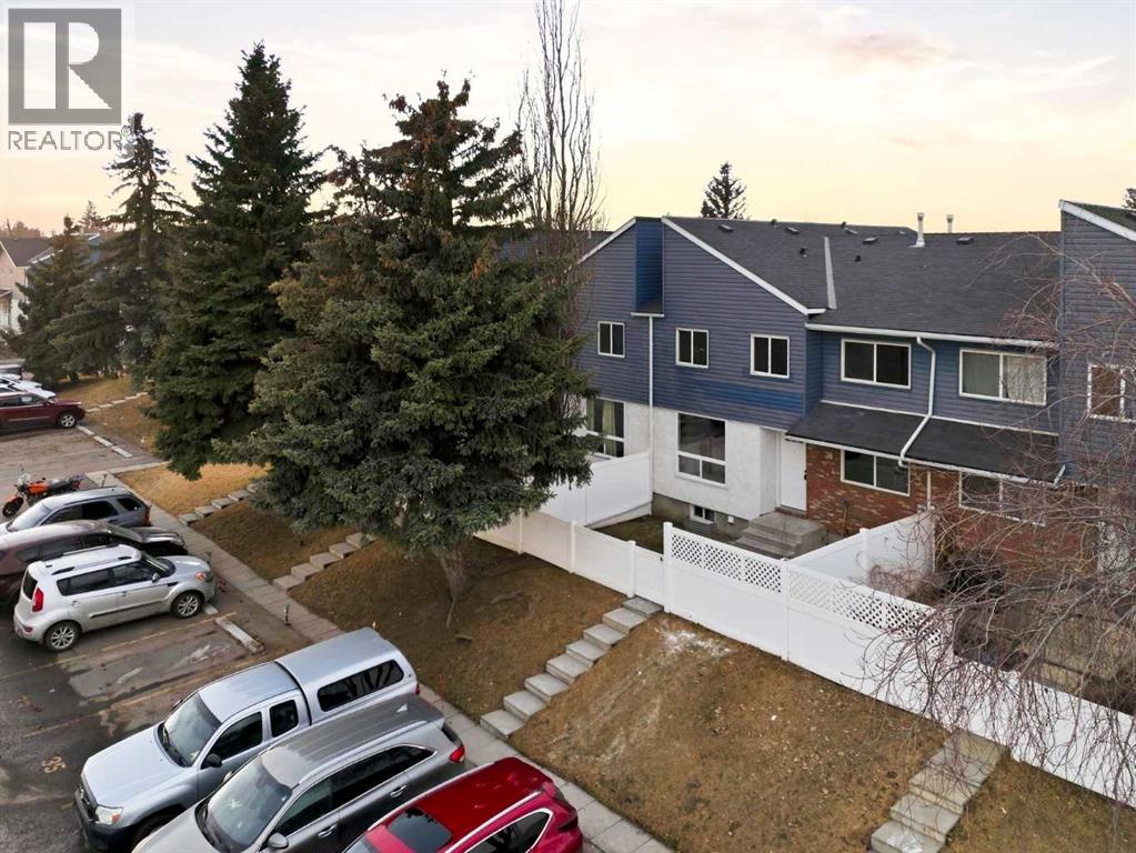 Single Family House for Sale in   Hubalta Road SE Dover Calgary 