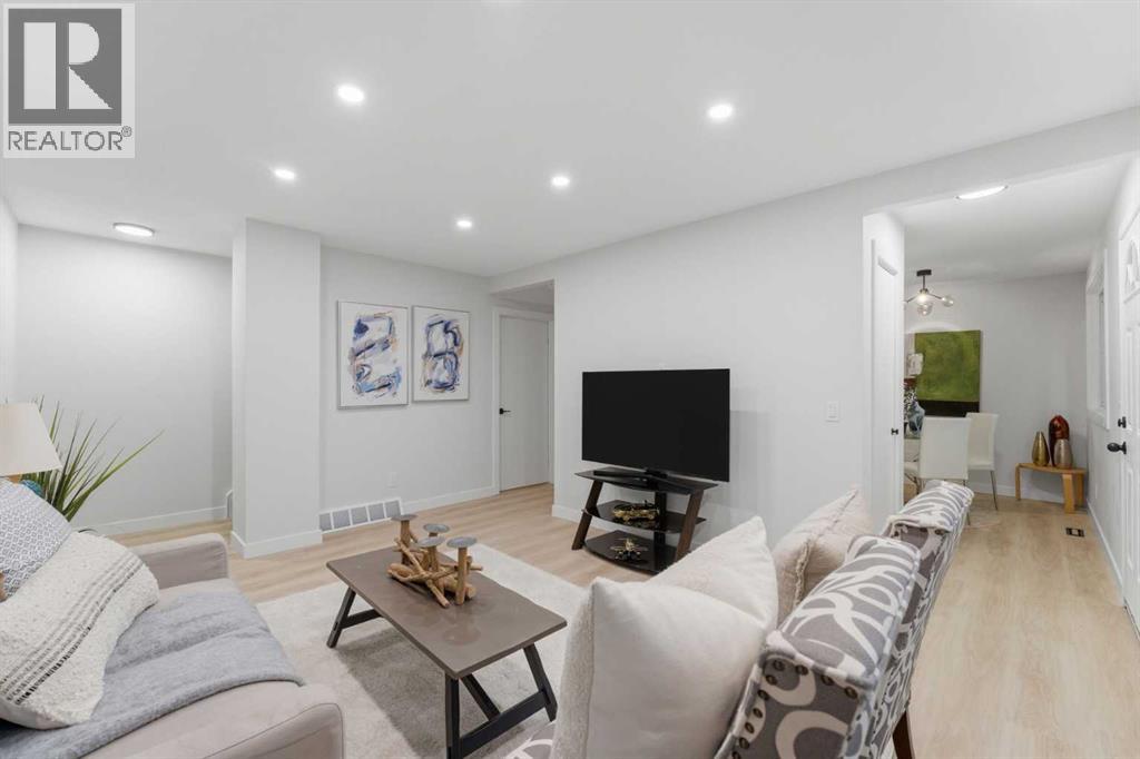 Single Family House for Sale in   Hubalta Road SE Dover Calgary 