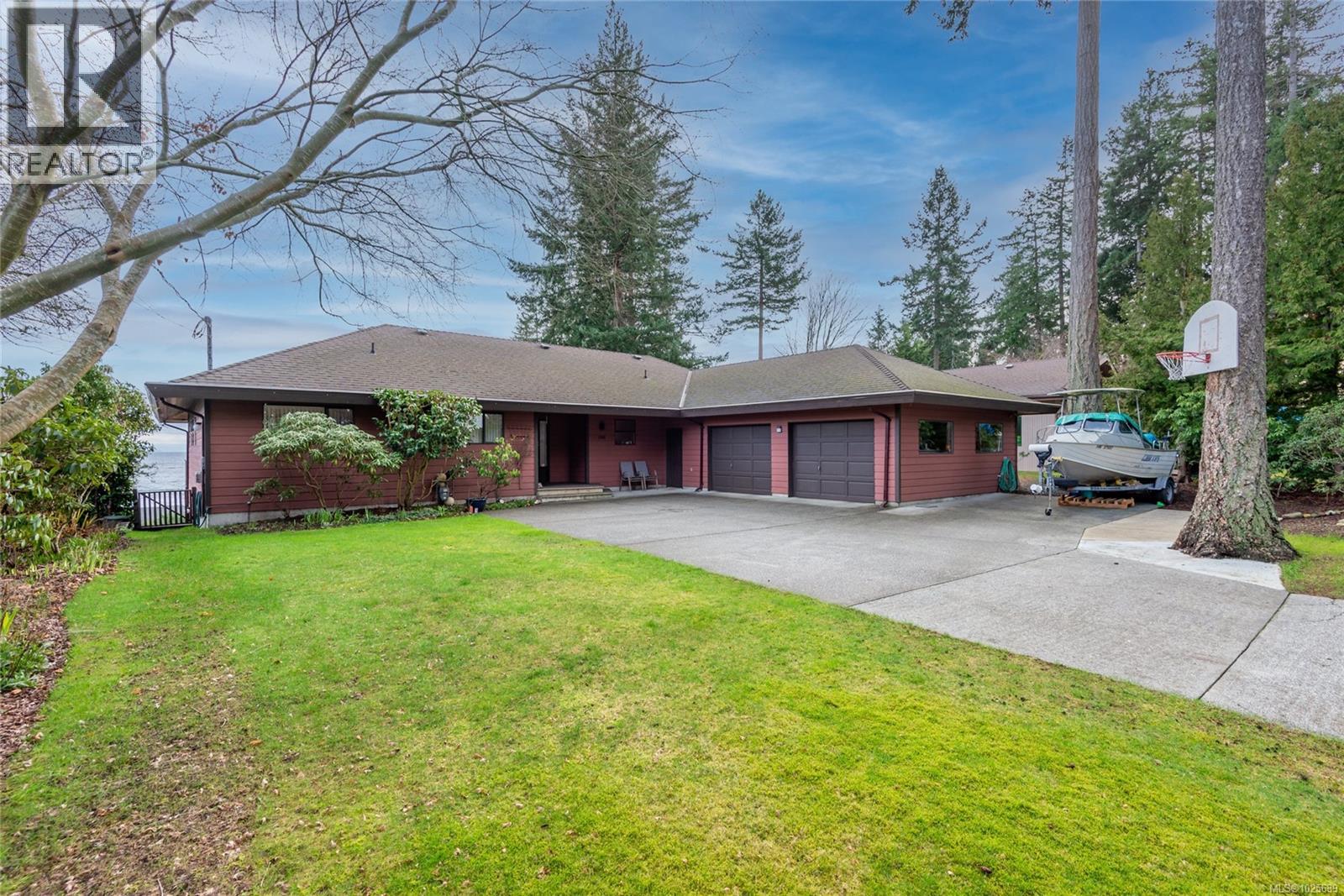 3846 Mitlenatch Dr, Campbell River