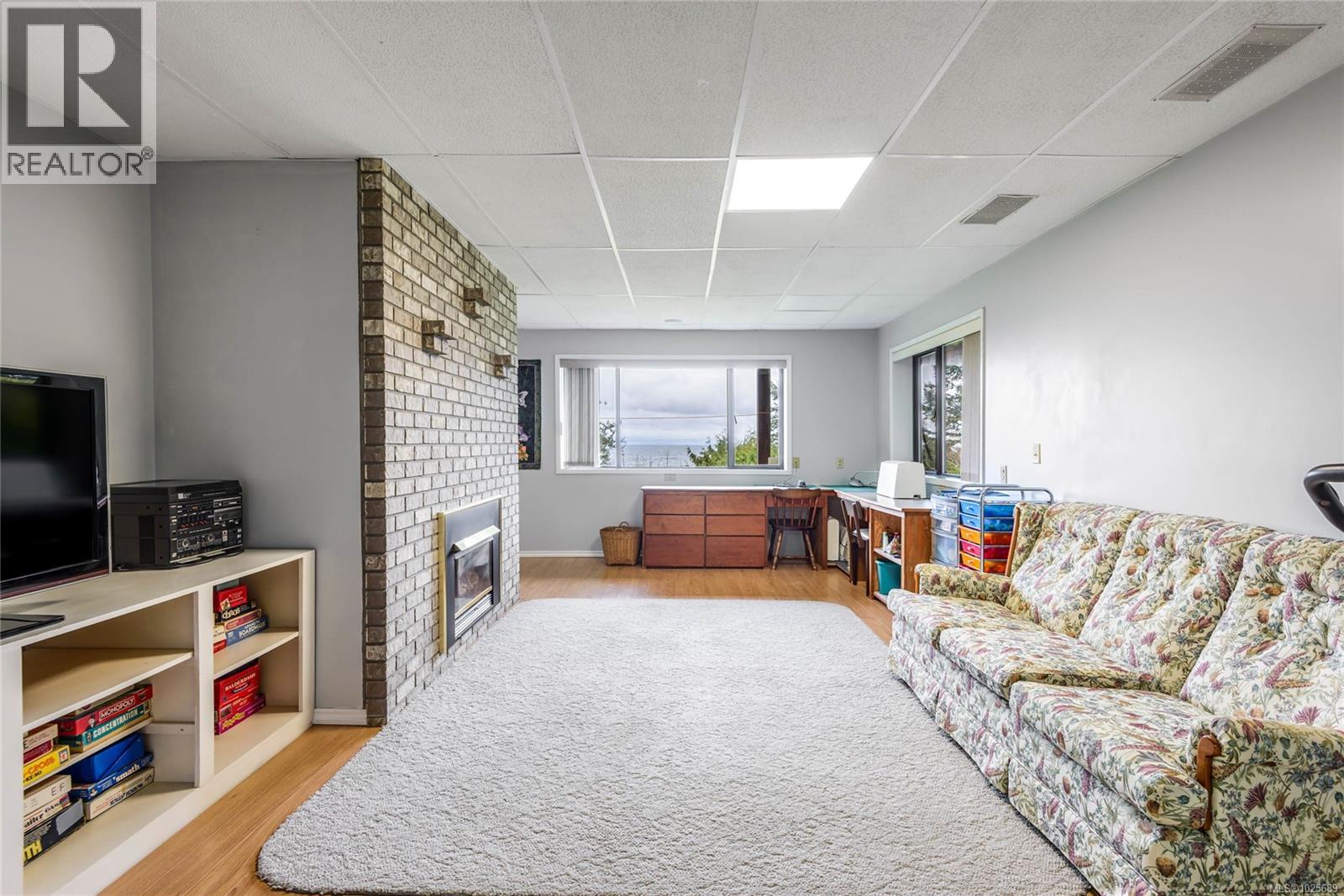 3846 Mitlenatch Dr, Campbell River