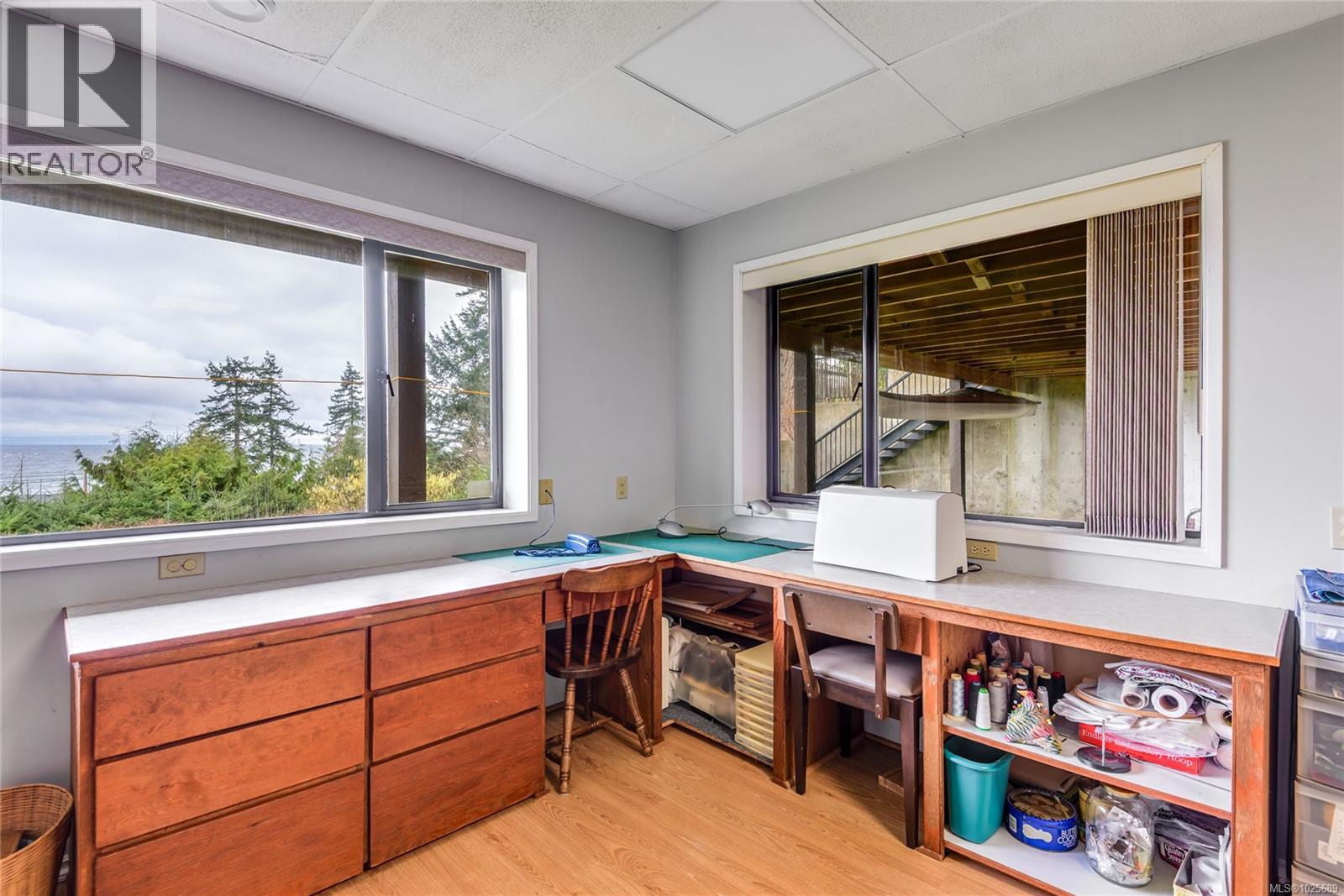 3846 Mitlenatch Dr, Campbell River