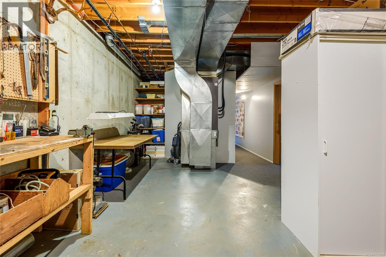 3846 Mitlenatch Dr, Campbell River