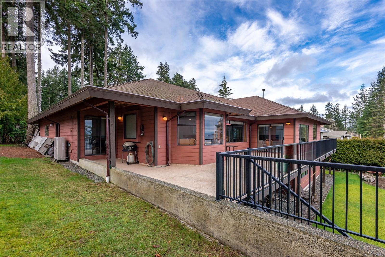 3846 Mitlenatch Dr, Campbell River