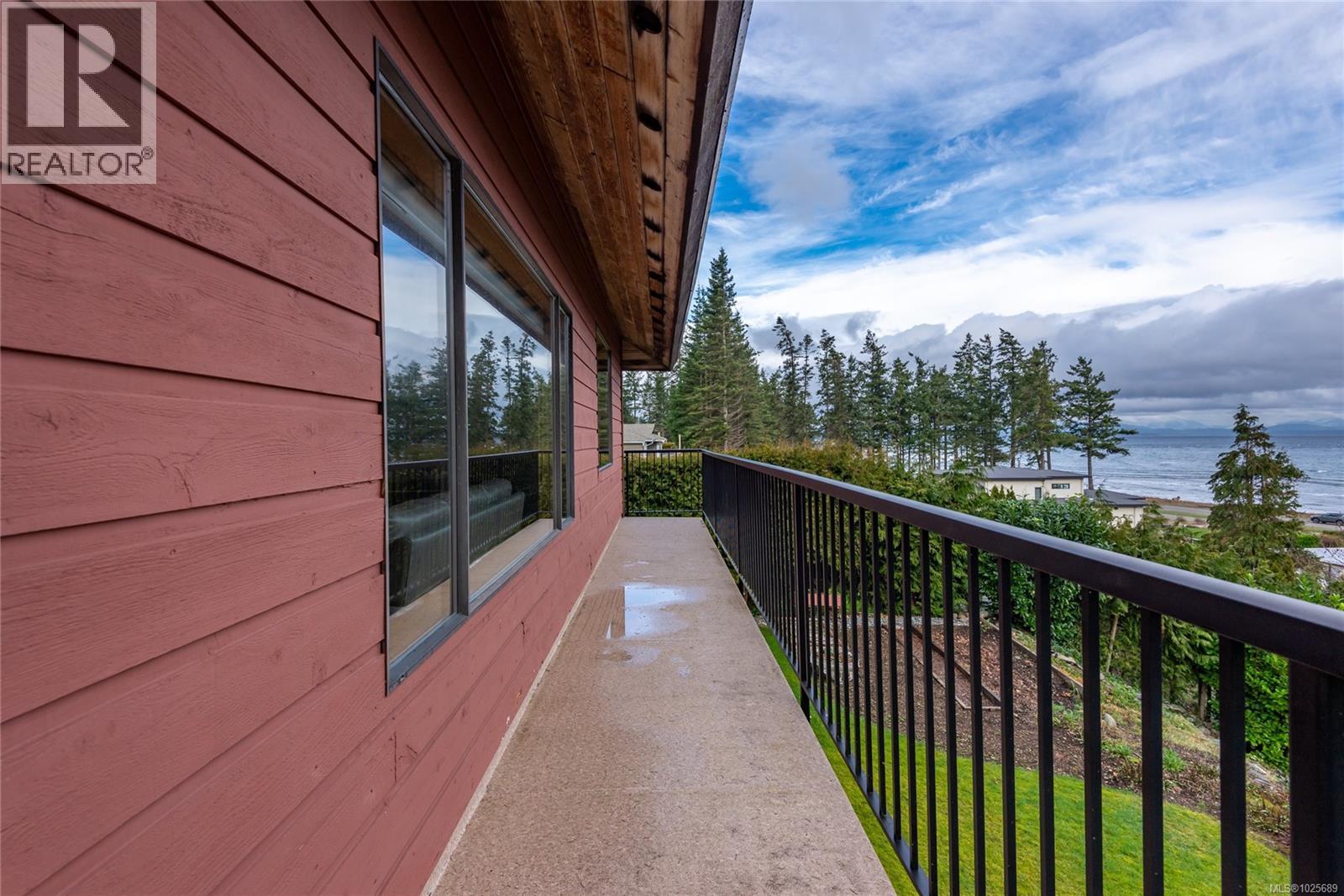 3846 Mitlenatch Dr, Campbell River