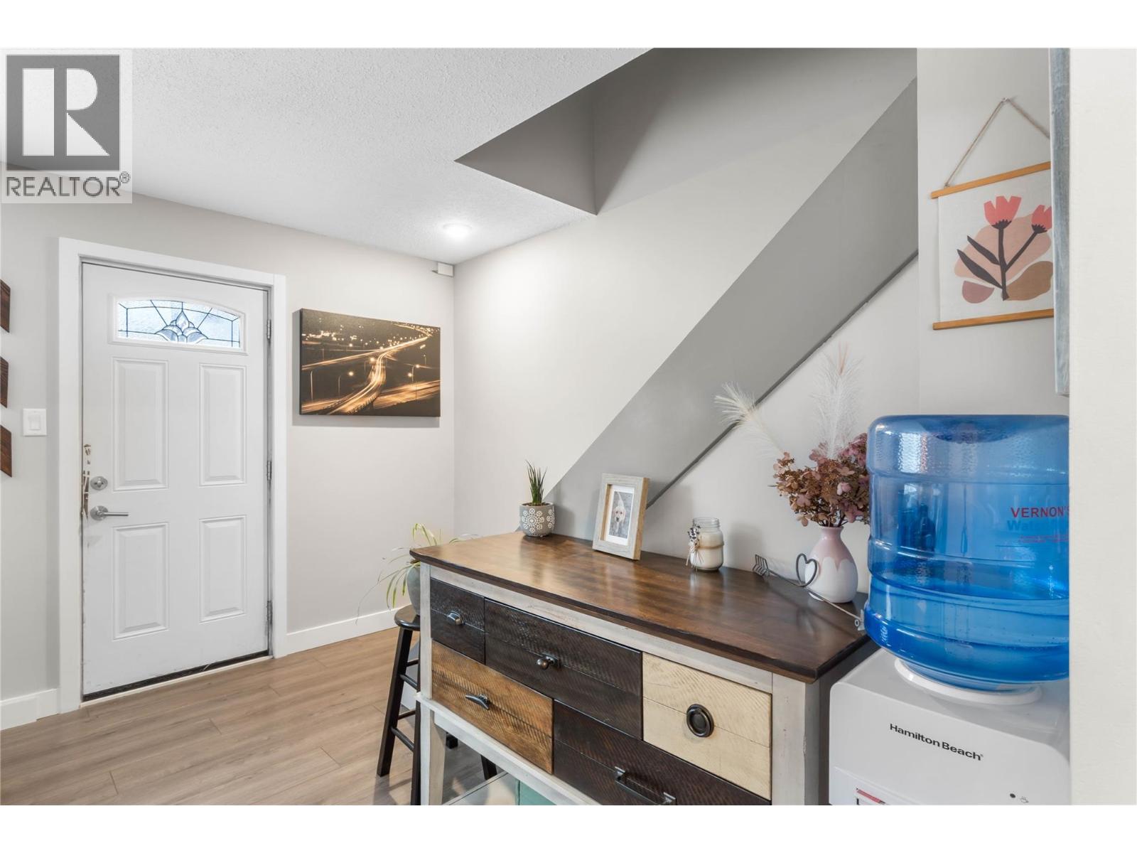 #42 1697 GREENFIELD AVENUE - 14