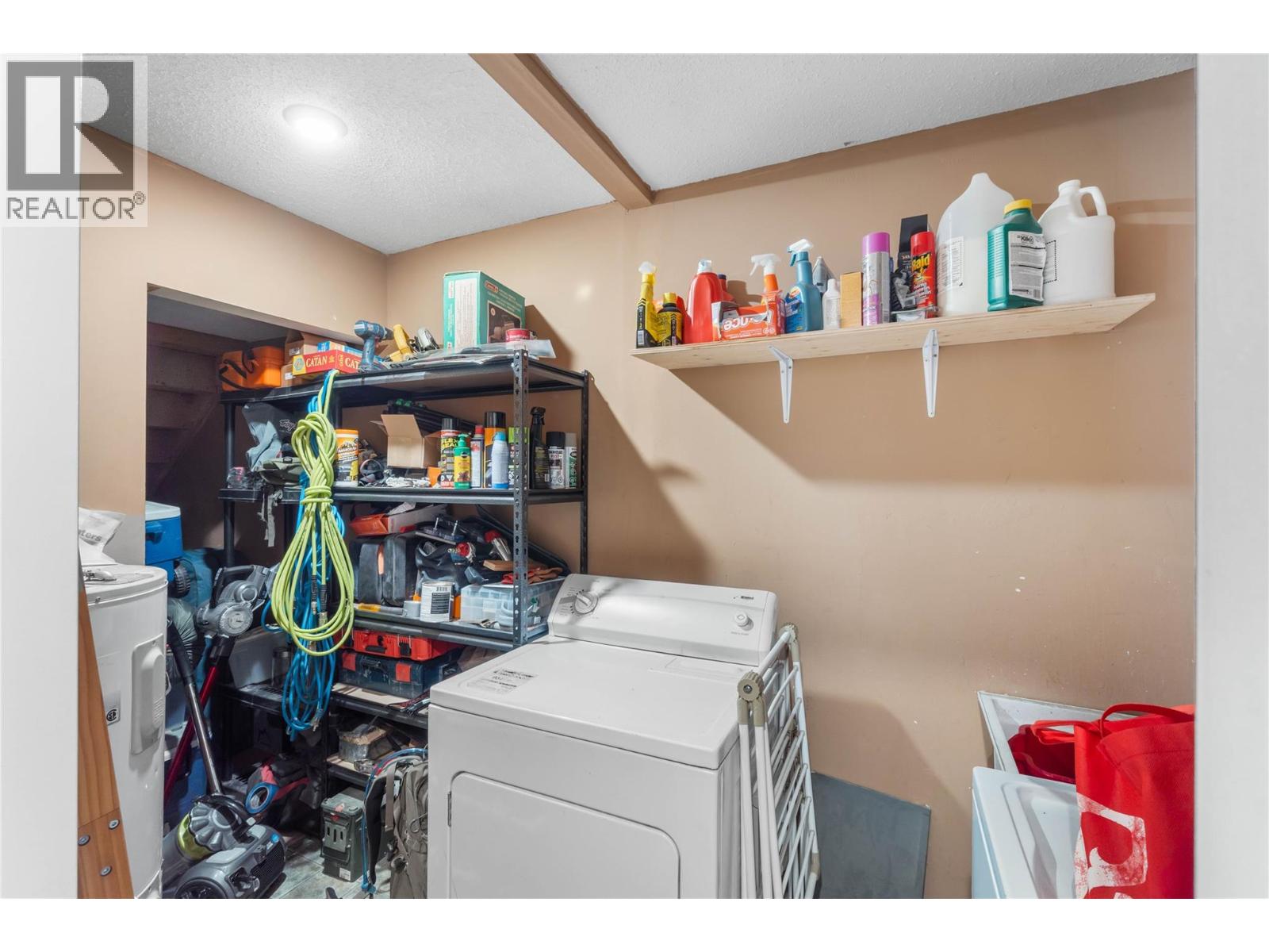 #42 1697 Greenfield Avenue - 24