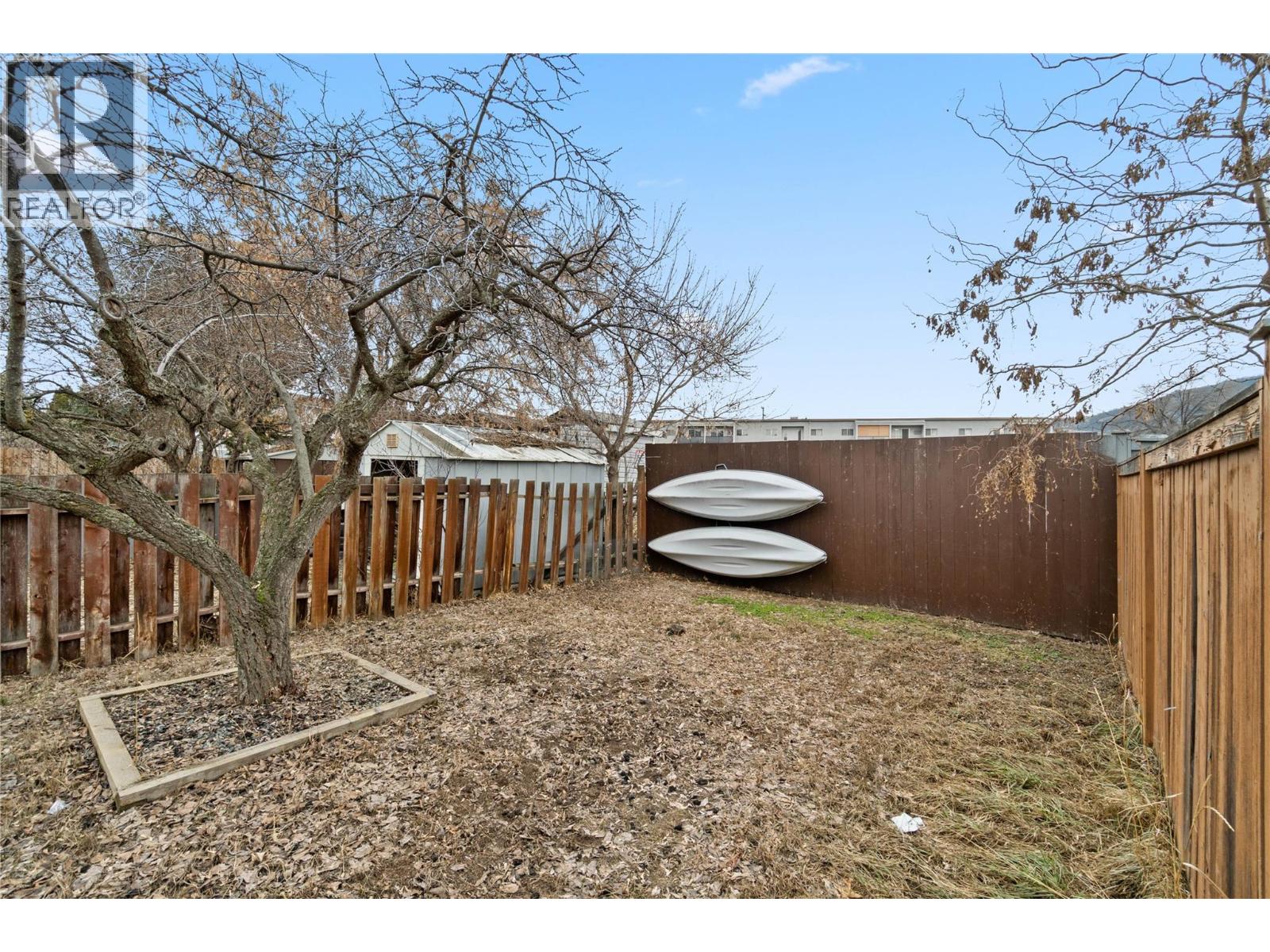 #42 1697 GREENFIELD AVENUE - 20