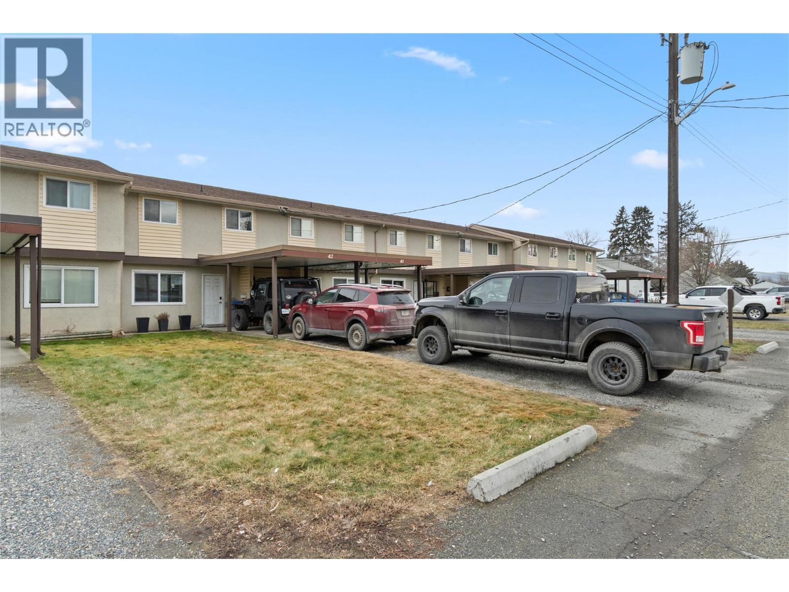 #42 1697 Greenfield Avenue - 26