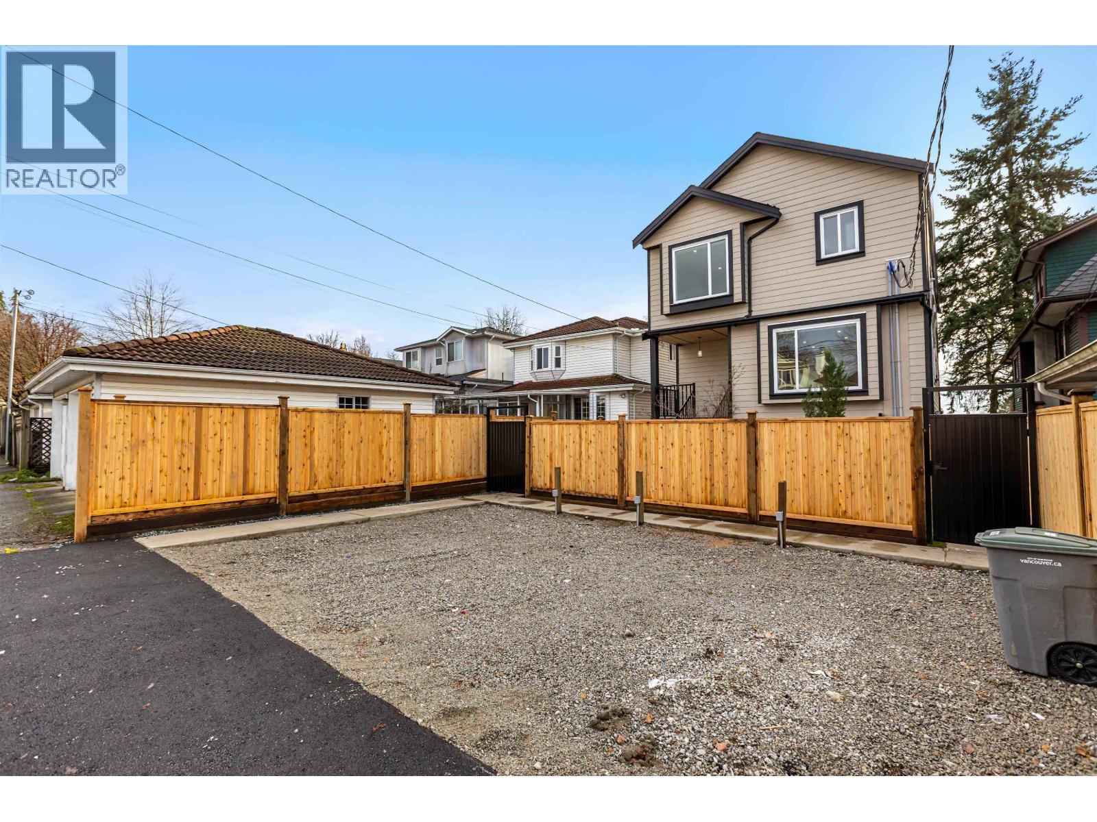 3 435 E 47TH AVENUE, Vancouver