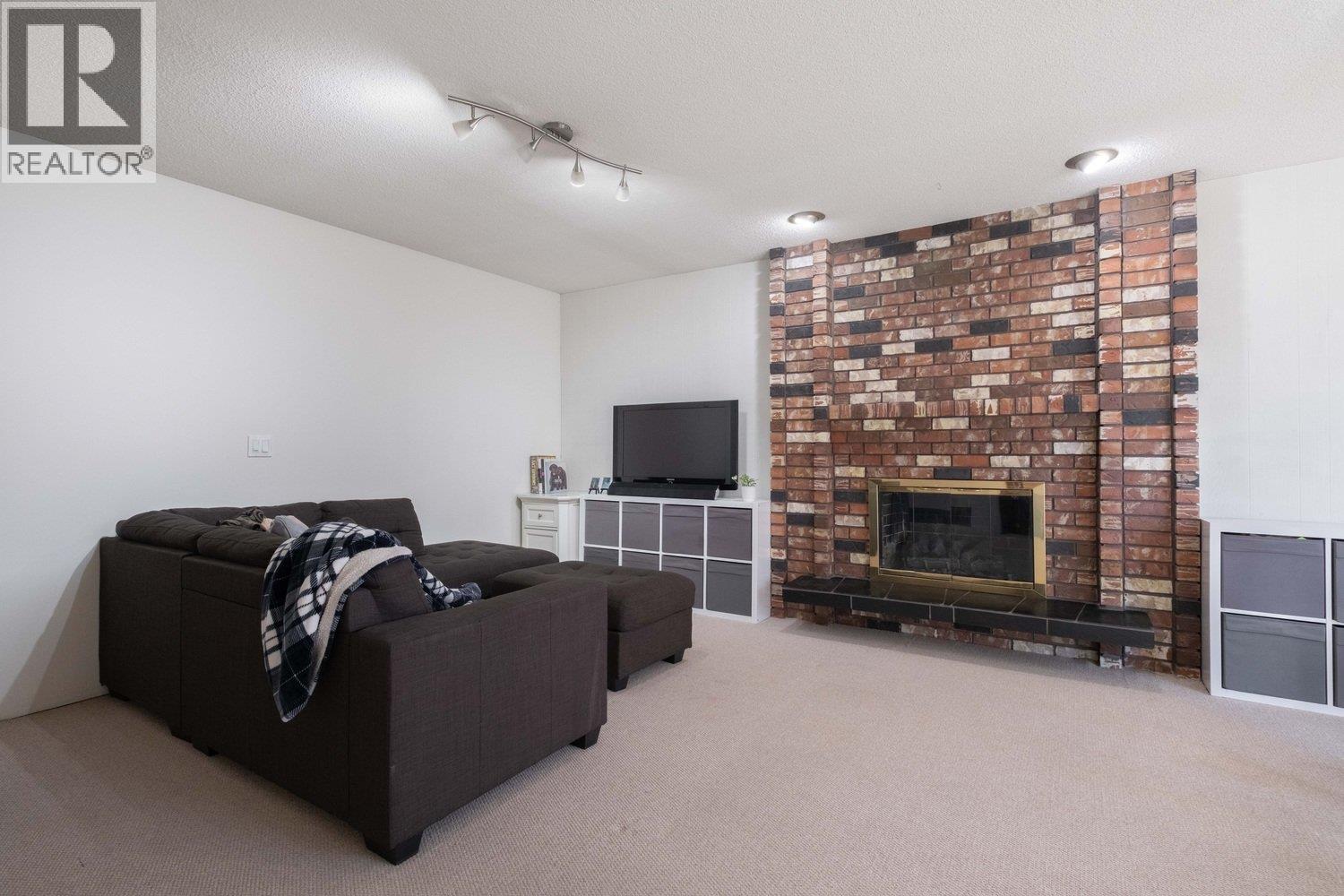 4677 56A STREET, Ladner