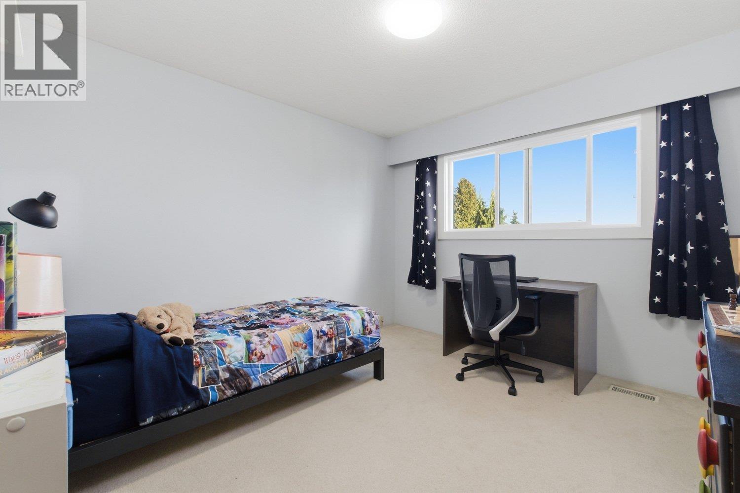 4677 56A STREET, Ladner