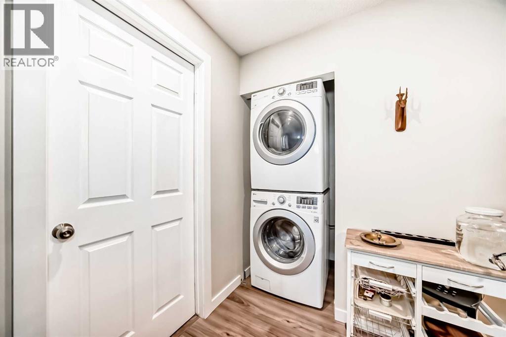 Single Family House for Sale in   Dover Point SE Dover Calgary 