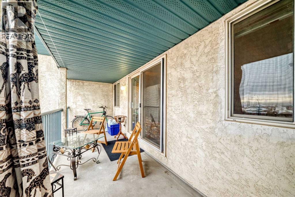 Single Family House for Sale in   Dover Point SE Dover Calgary 