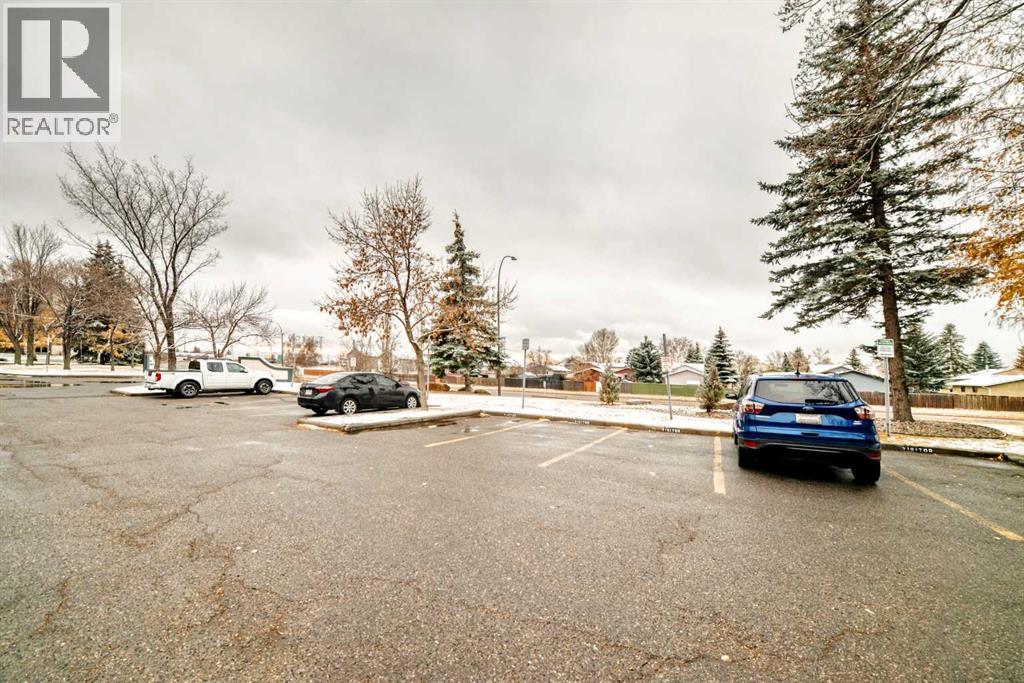 Single Family House for Sale in   Dover Point SE Dover Calgary 