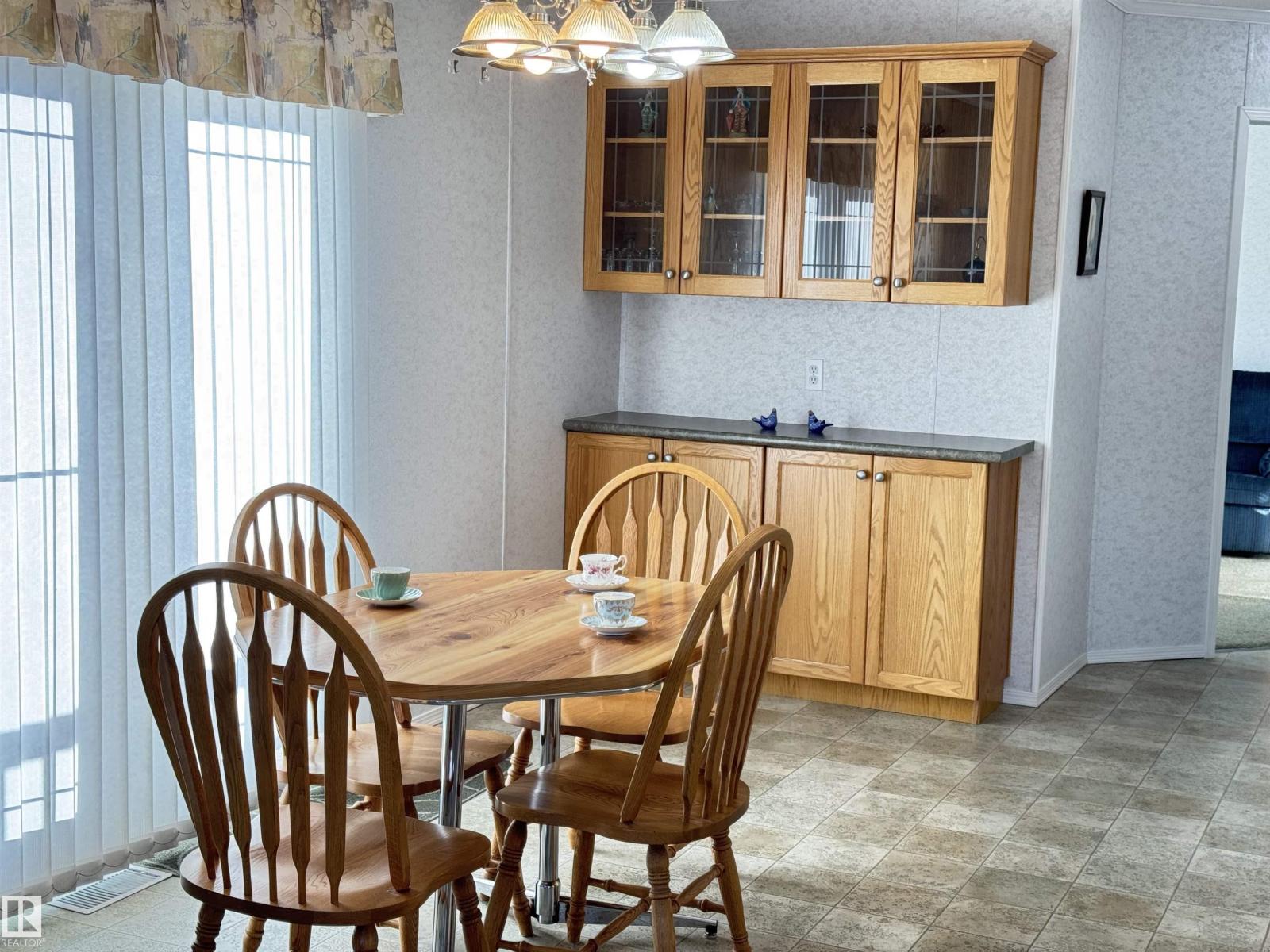 4022 Aspen WY, Leduc