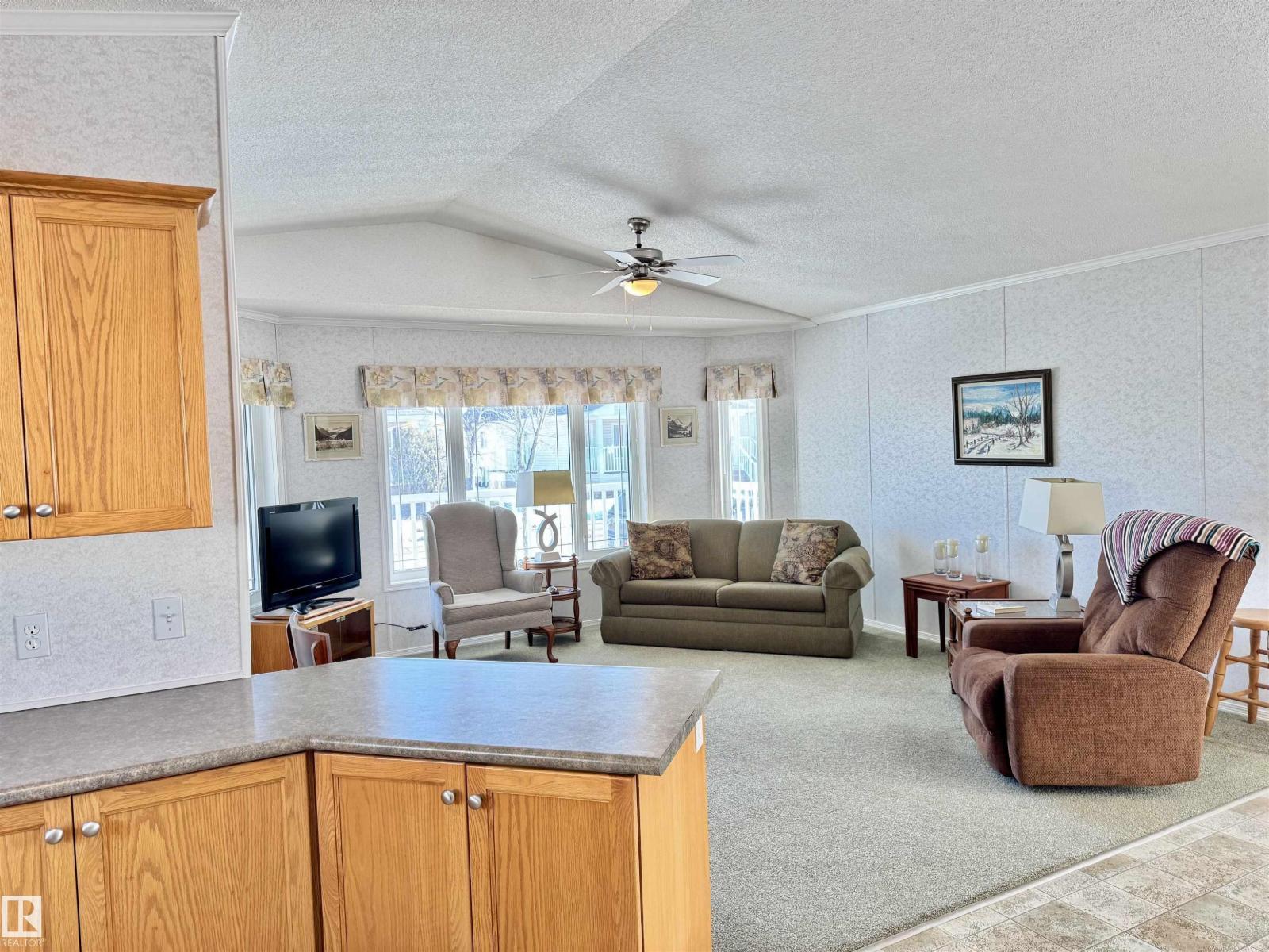 4022 Aspen WY, Leduc