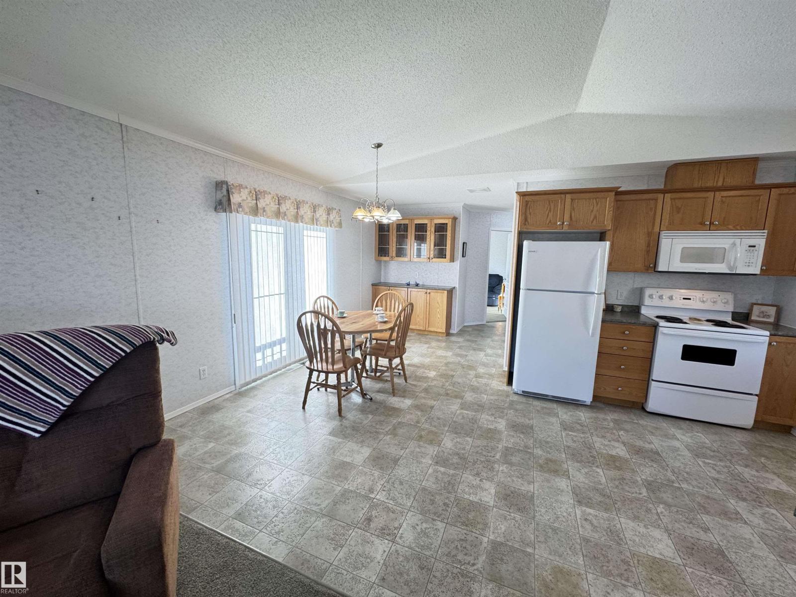 4022 Aspen WY, Leduc