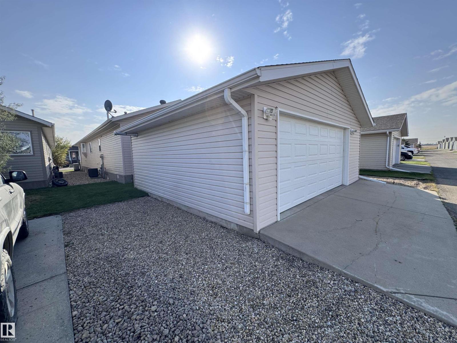 4022 Aspen WY, Leduc