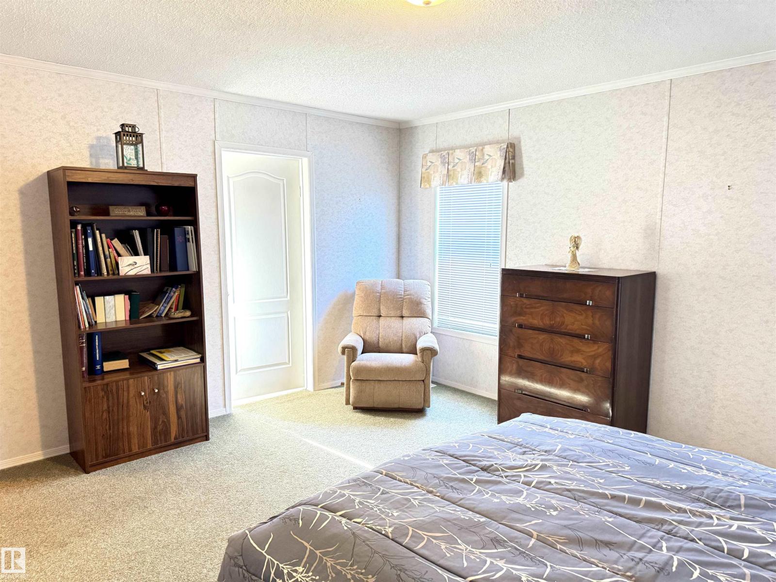 4022 Aspen WY, Leduc