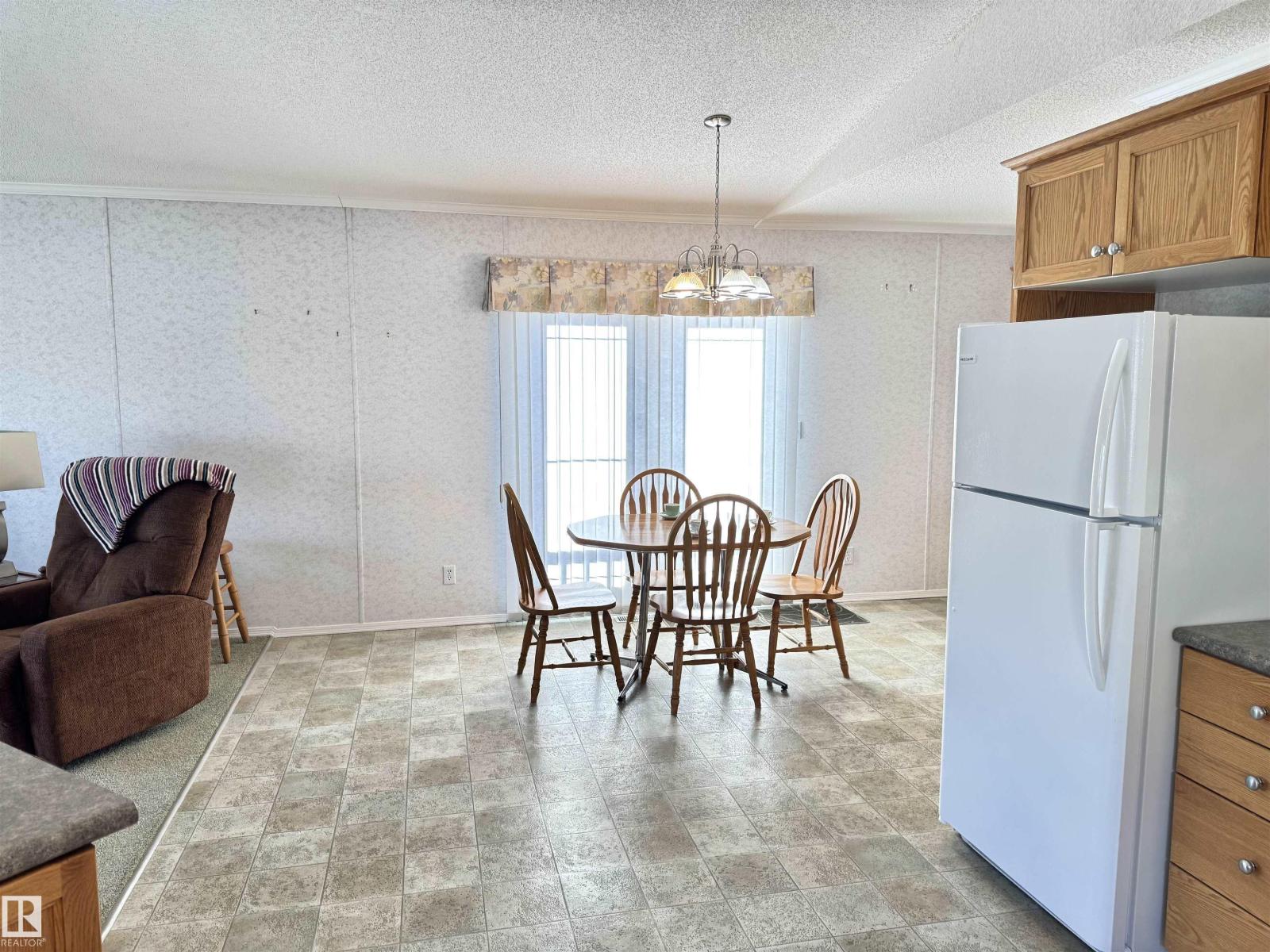 4022 Aspen WY, Leduc