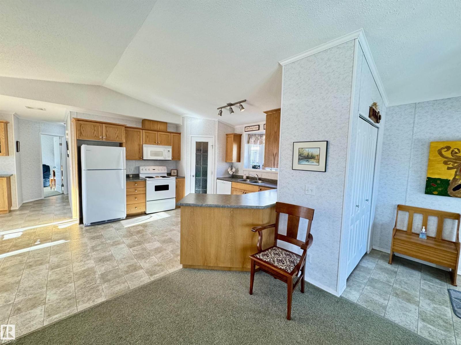 4022 Aspen WY, Leduc