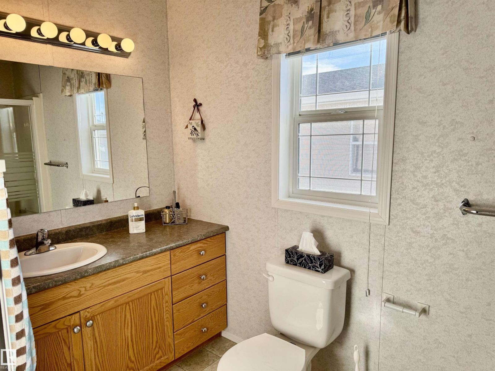 4022 Aspen WY, Leduc