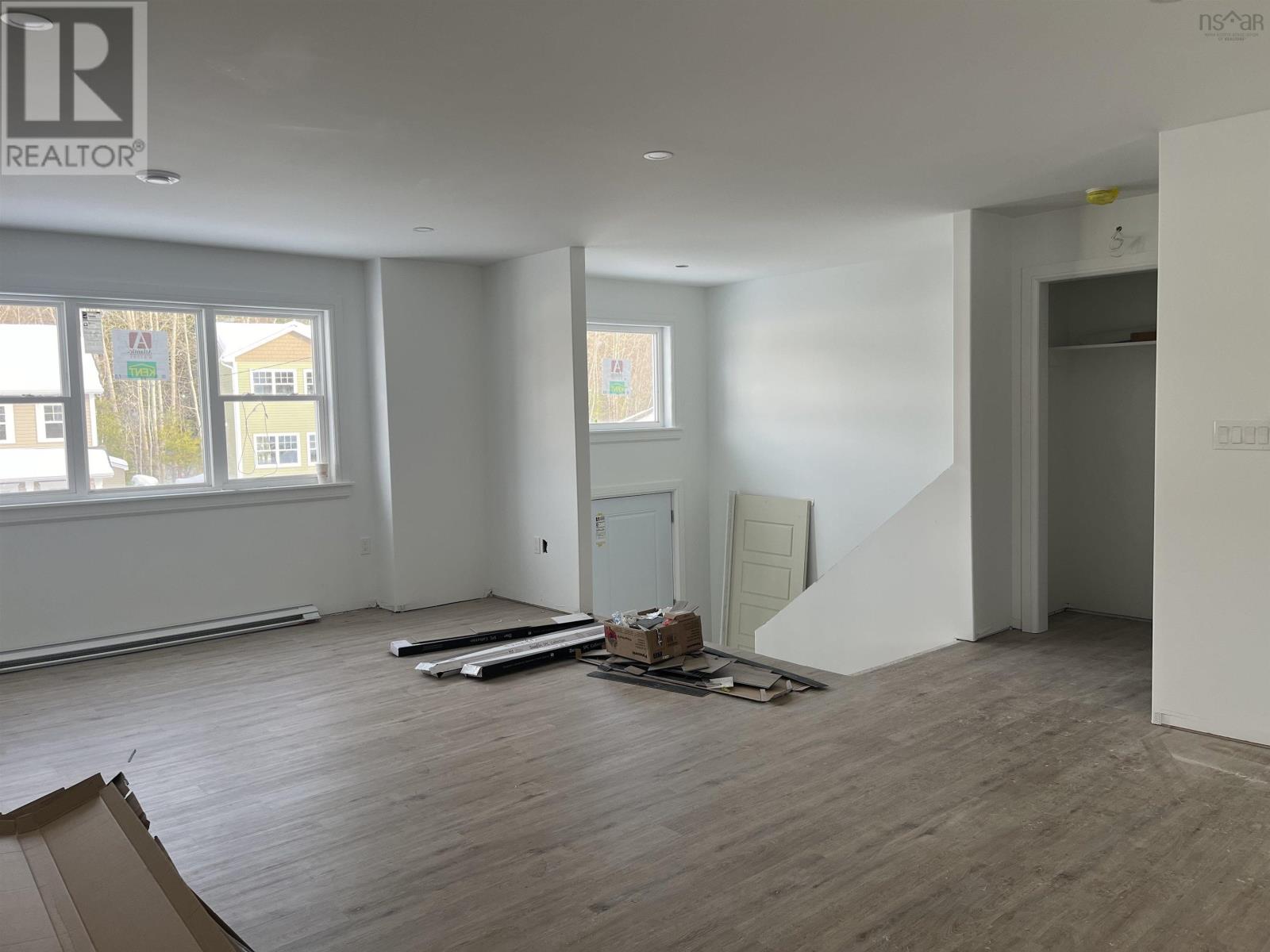 Property 9 of 18 of 52 Kara Anne Court