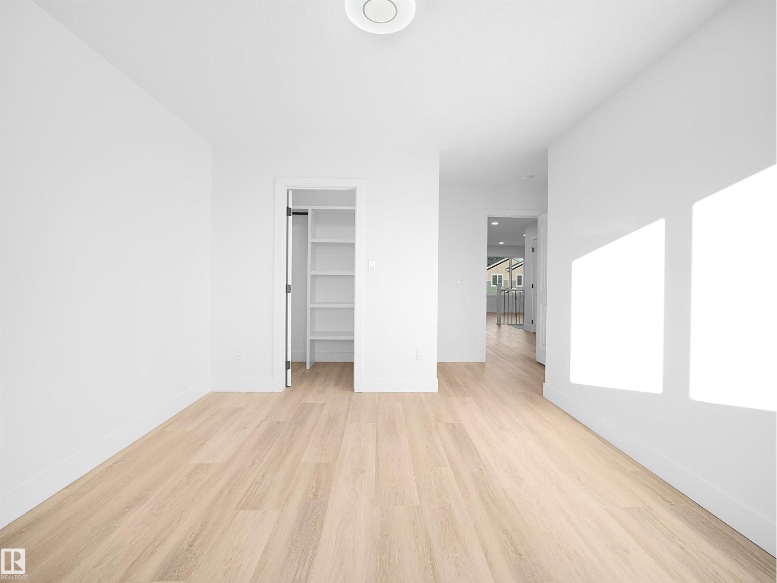 6907 169 AV NW, Edmonton