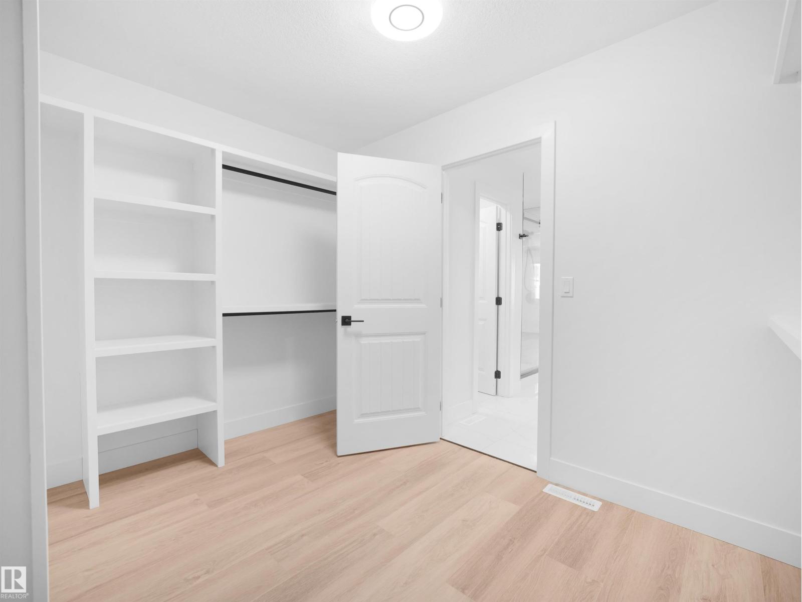 6907 169 AV NW, Edmonton