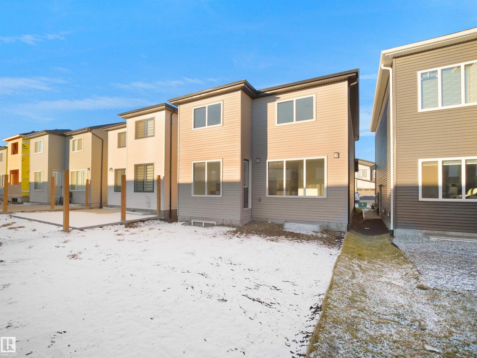 6907 169 AV NW, Edmonton