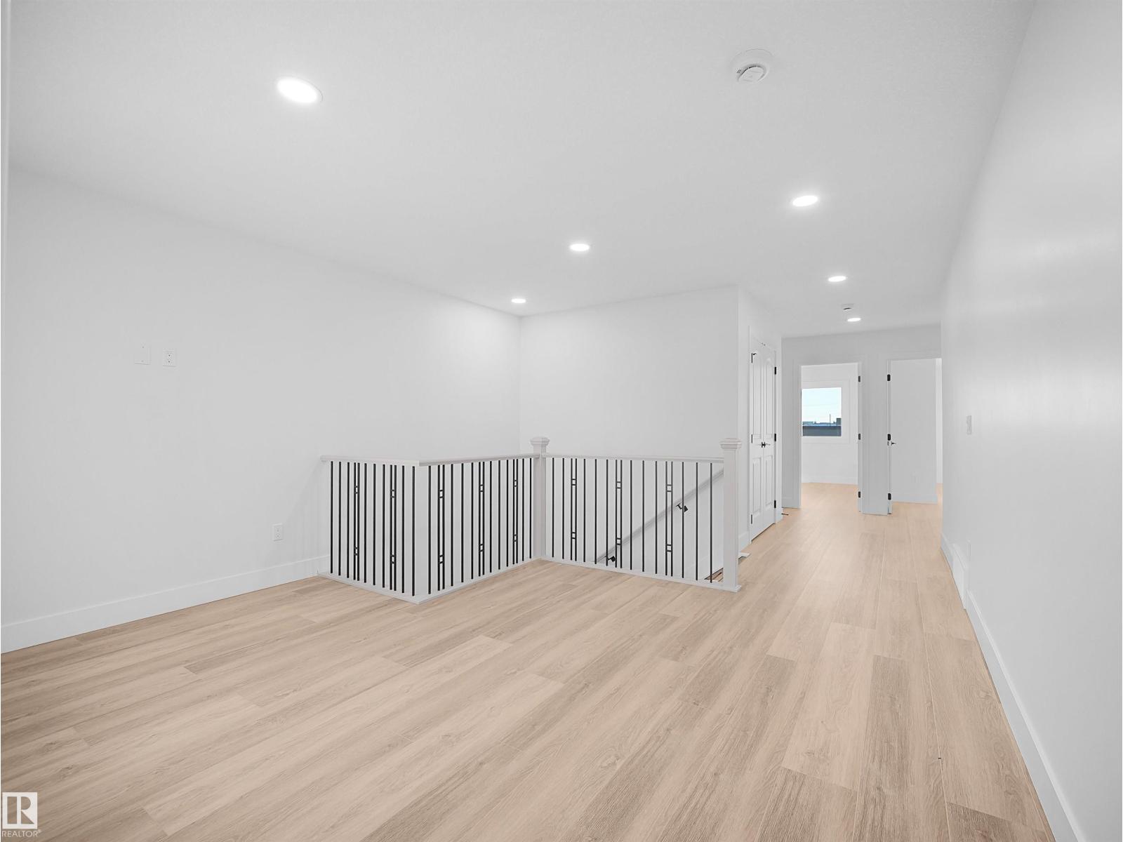 6907 169 AV NW, Edmonton