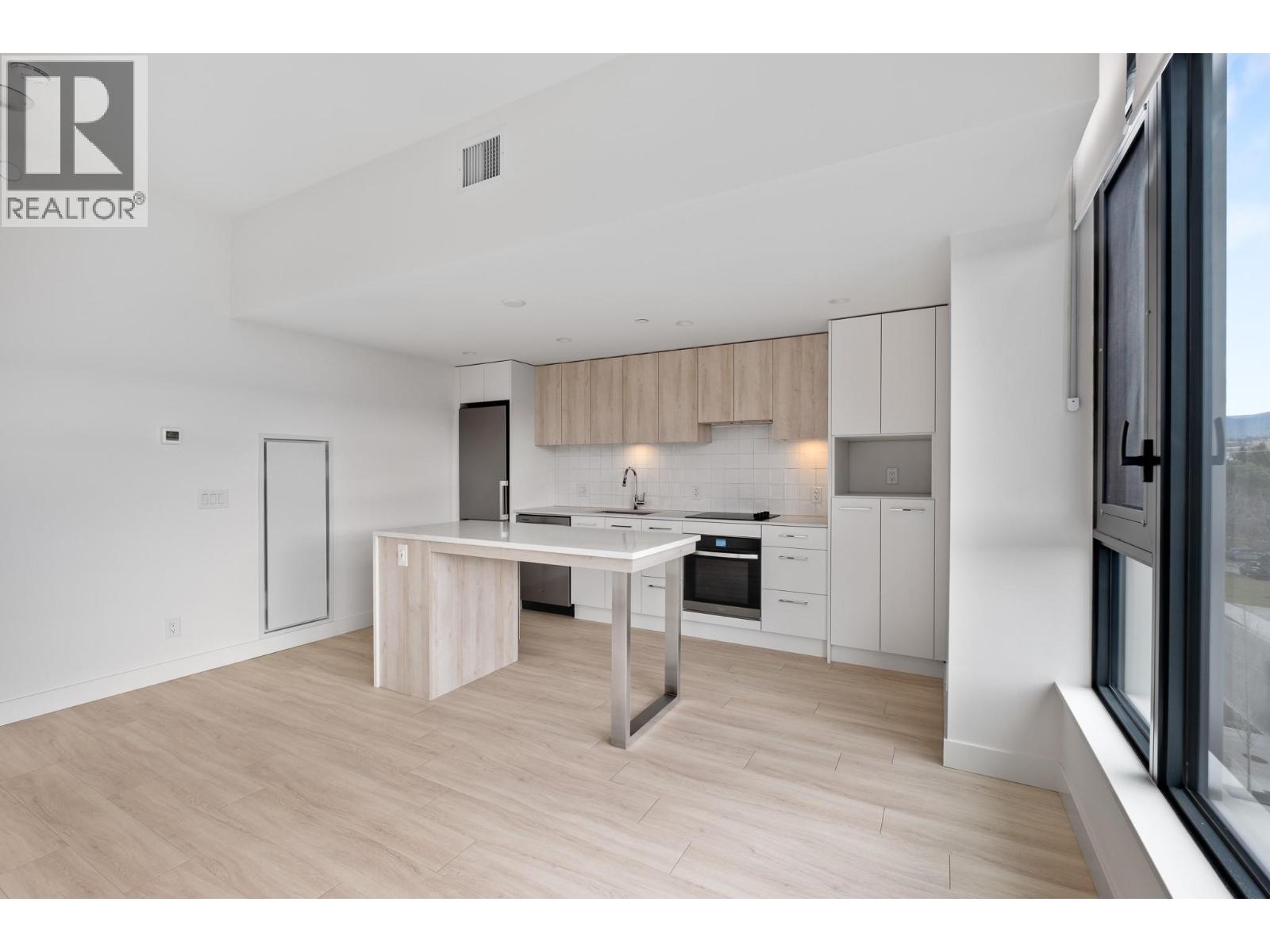 401 3699 Capozzi Road, Kelowna