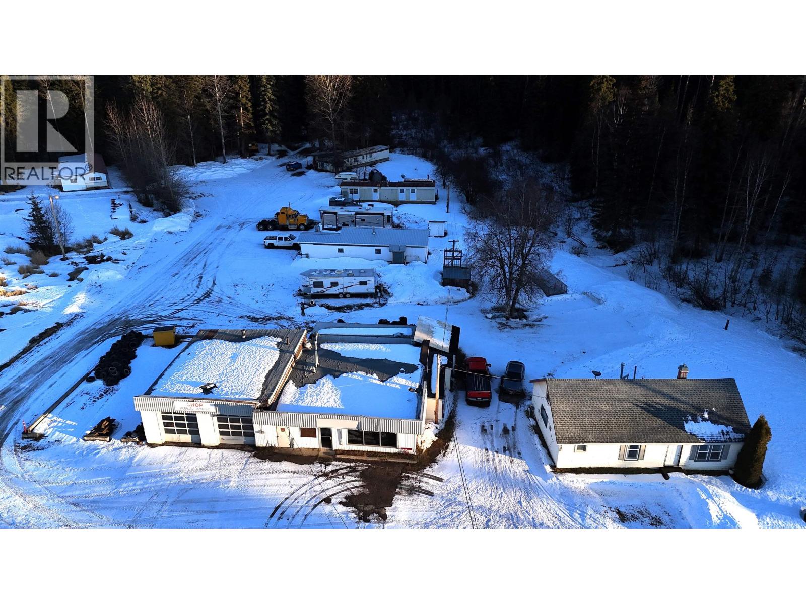 9922 HART HIGHWAY, Prince George