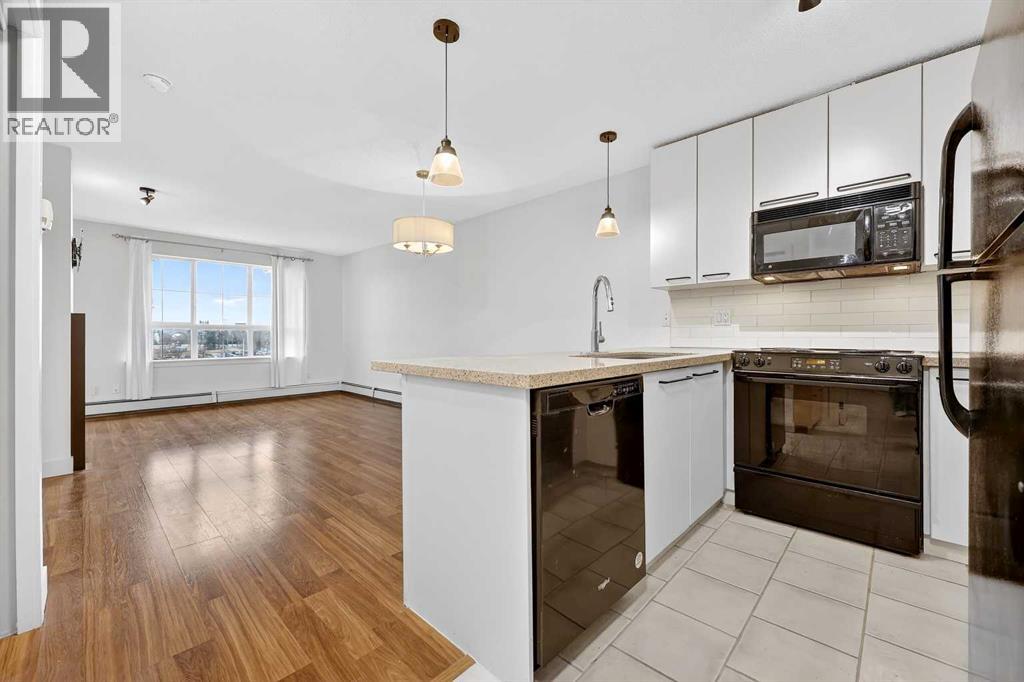 Single Family House for Sale in   Richard Court SW Lincoln Park Calgary 