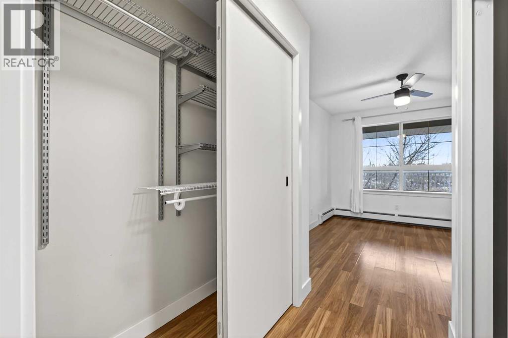 Single Family House for Sale in   Richard Court SW Lincoln Park Calgary 