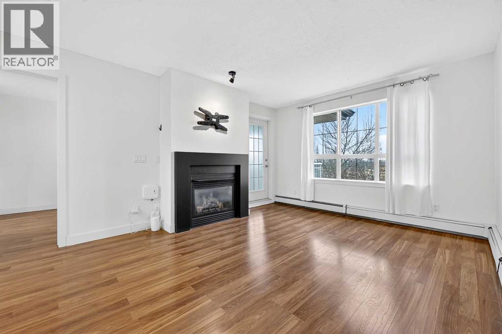 Single Family House for Sale in   Richard Court SW Lincoln Park Calgary 