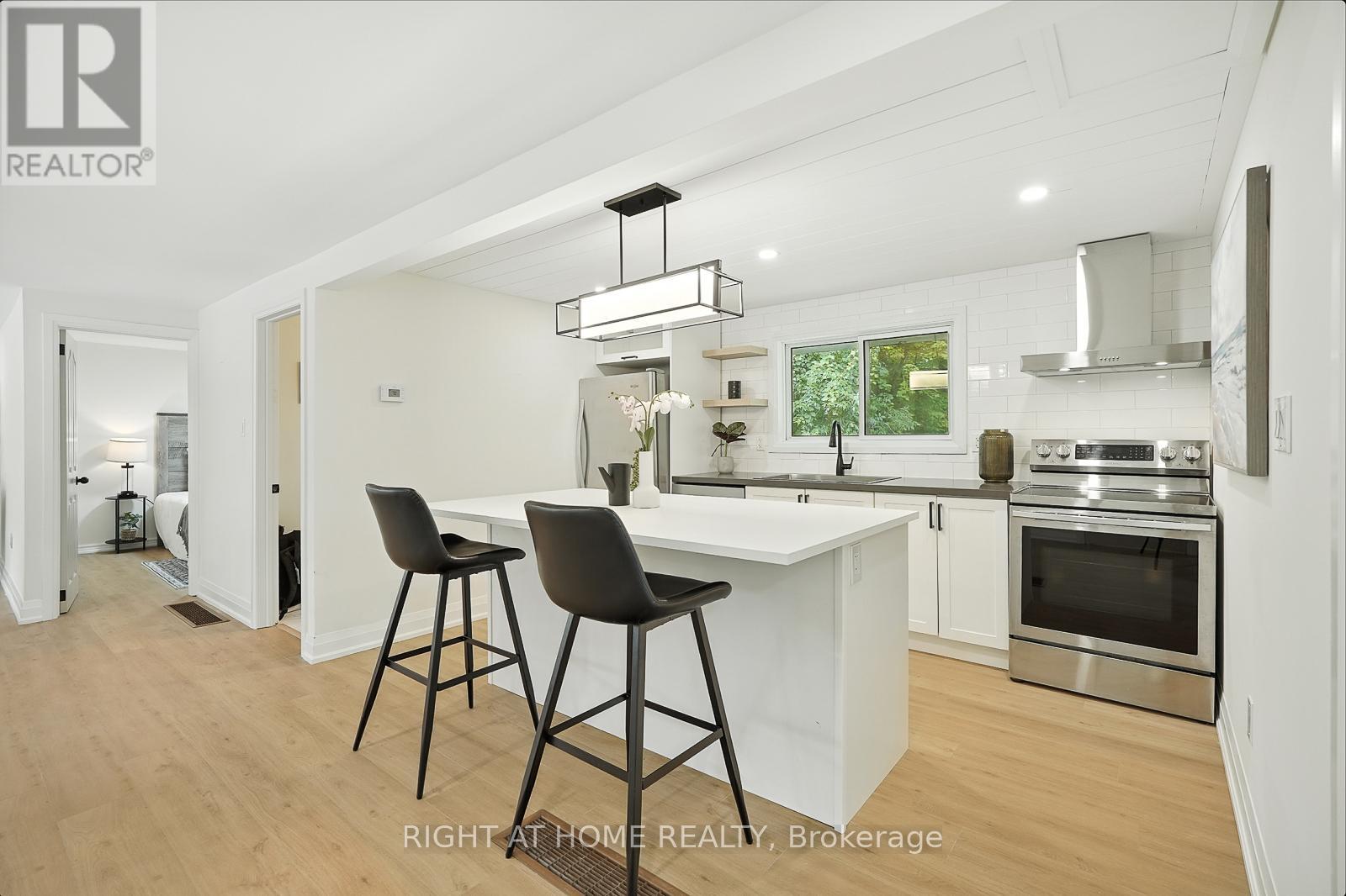 29 NIDA DRIVE - Photo 2 of 49, Tiny, Ontario