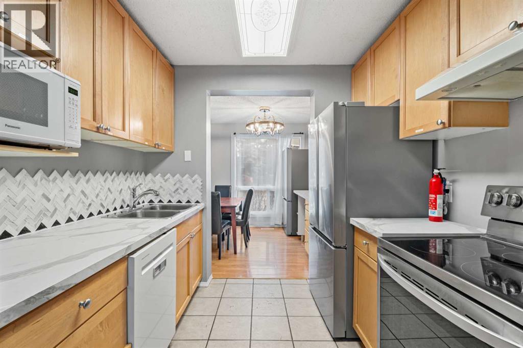 Single Family House for Sale in   Ranchview Drive NW Ranchlands Calgary 