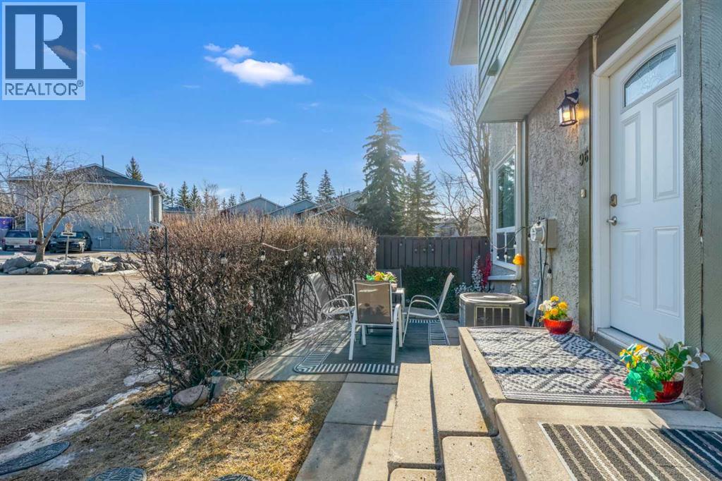 Single Family House for Sale in   Ranchview Drive NW Ranchlands Calgary 