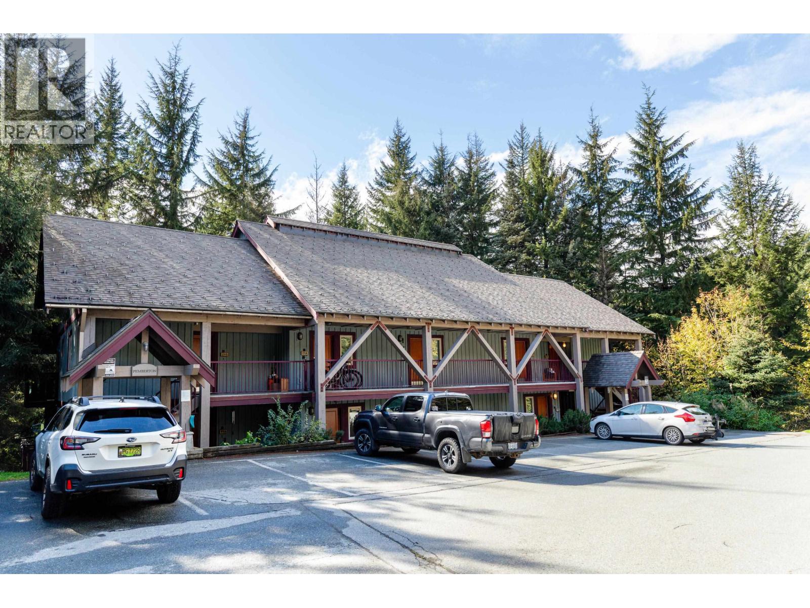 113 3070 HILLCREST DRIVE, Whistler