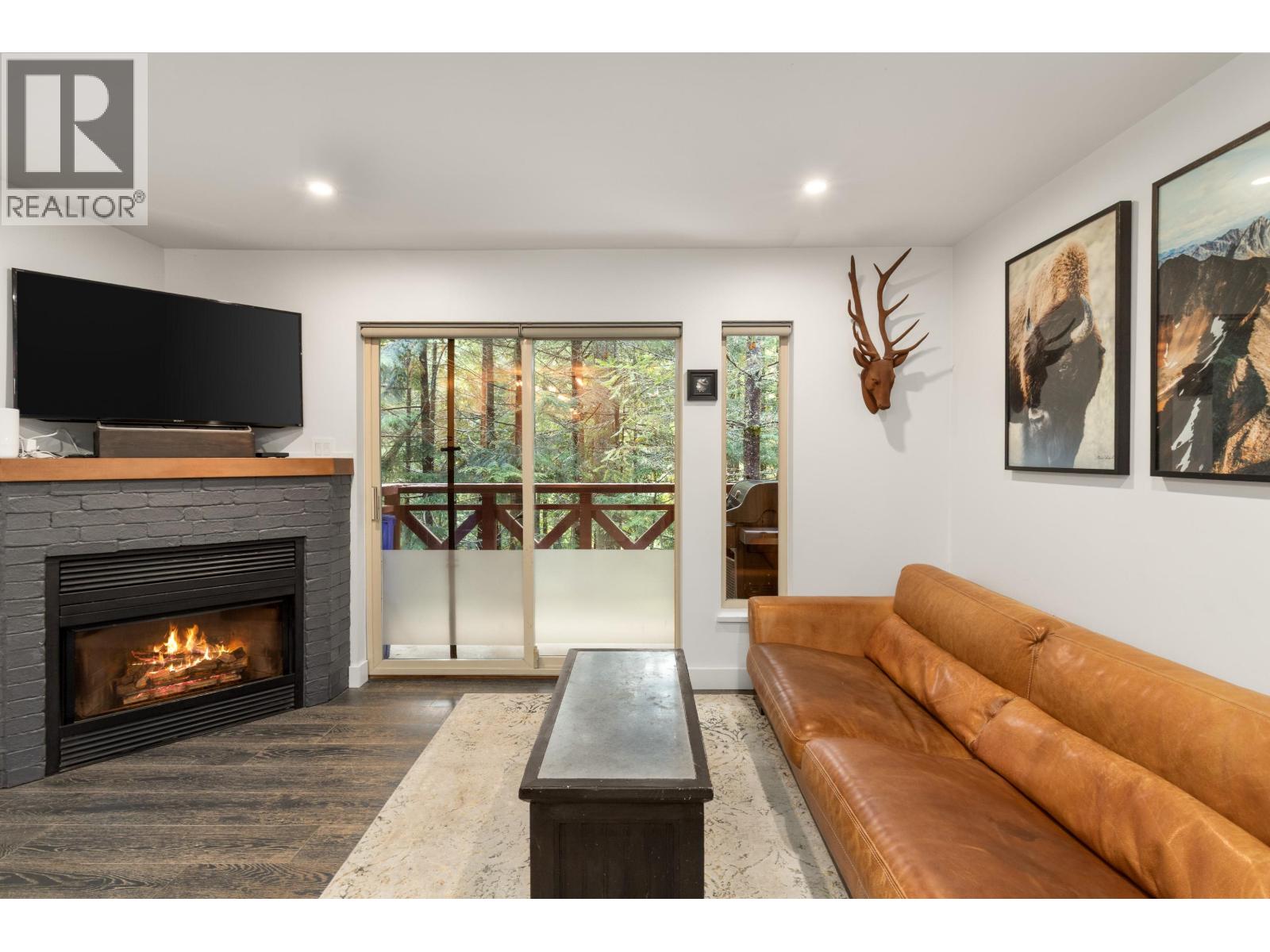 113 3070 HILLCREST DRIVE, Whistler