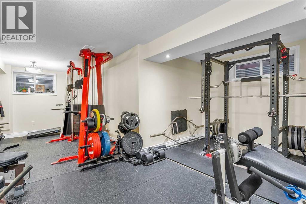 Single Family House for Sale in  Evansmeade Point NW Evanston Calgary 