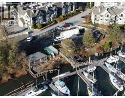 1472/1476 Pemberton Avenue, Squamish, BC V8B0K2 Photo 8