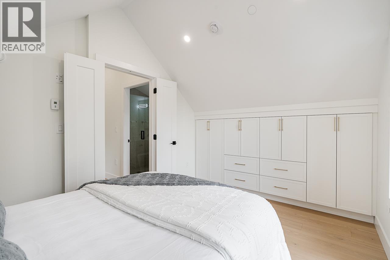 1 5304 ELGIN STREET, Vancouver