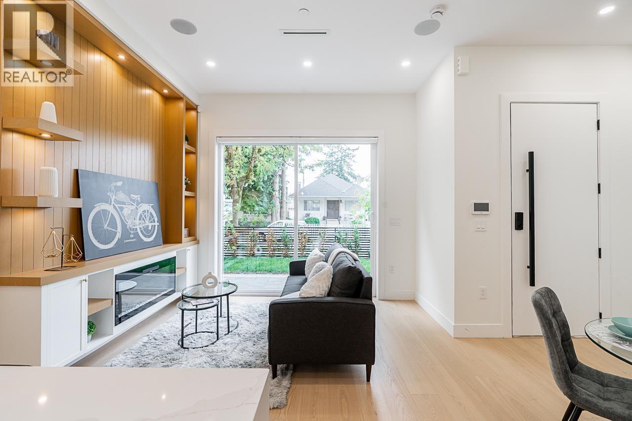 1 5304 ELGIN STREET, Vancouver